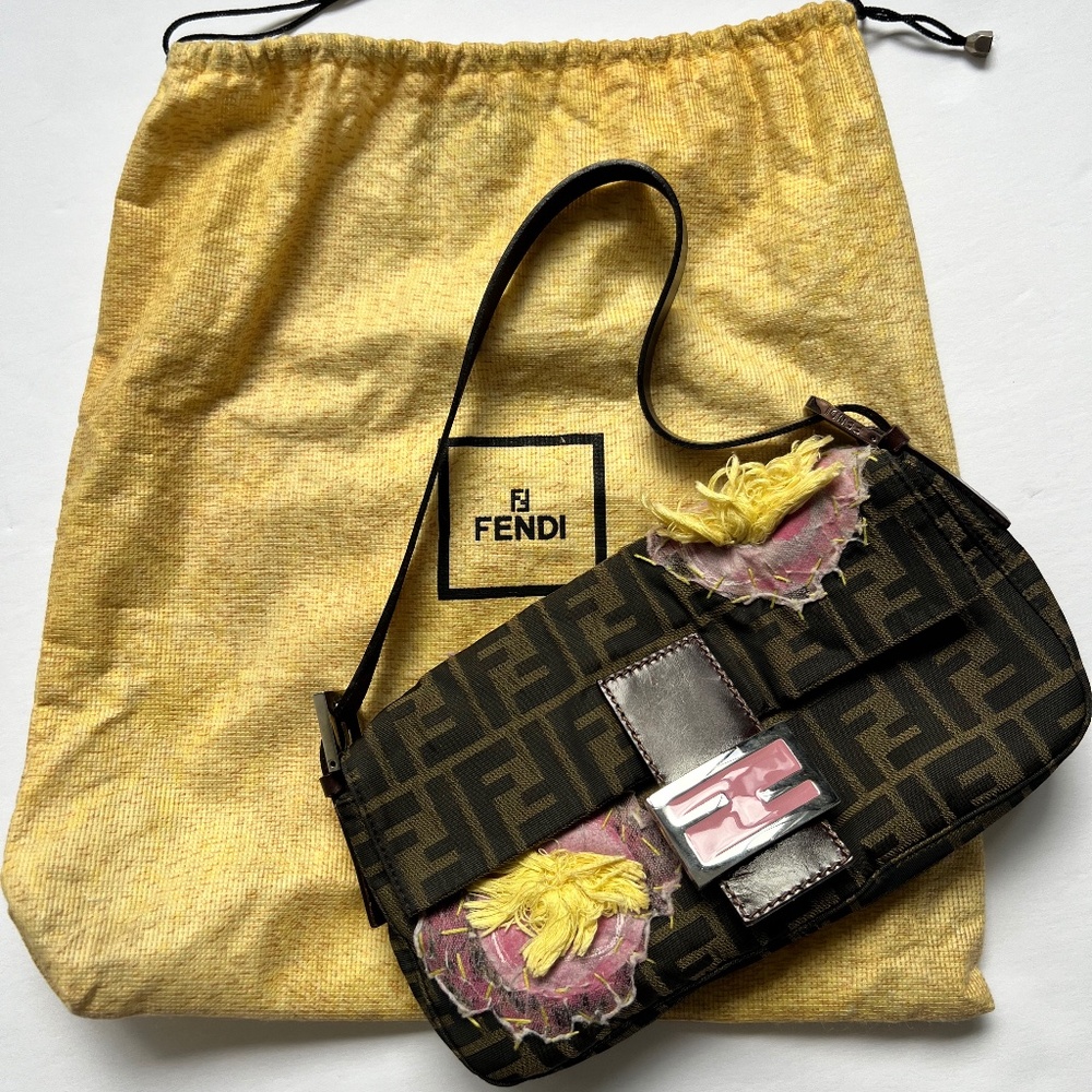 Vintage Rare Fendi Baguette
